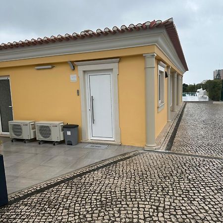Yellow Sweet Home - Maria E Beatriz Nazaré Exterior foto